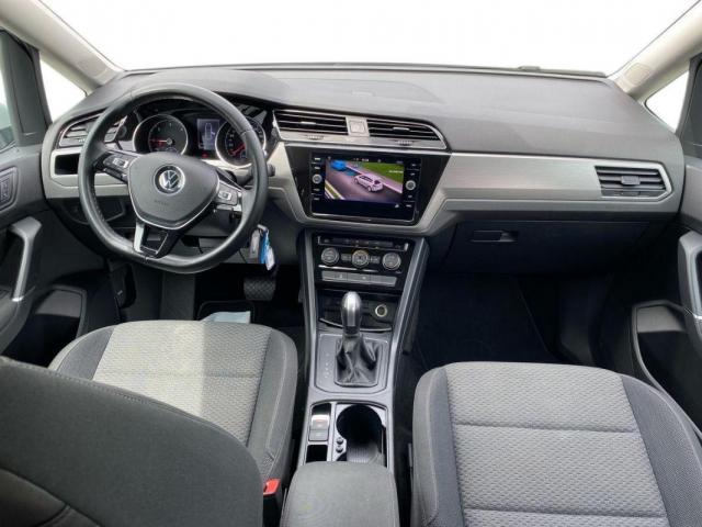 Volkswagen Touran image 6