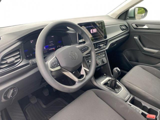 Volkswagen T-Roc image 4