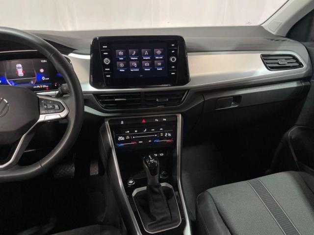 Volkswagen T-Roc image 6