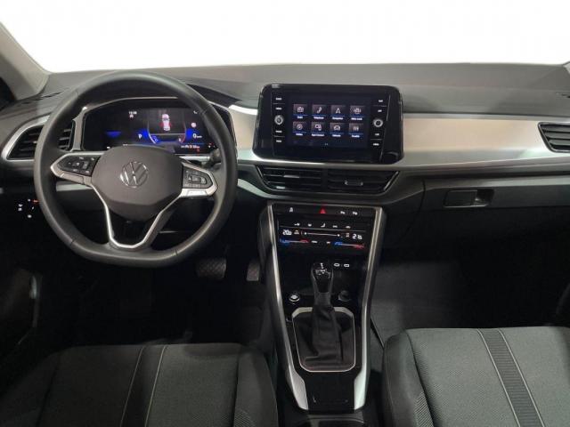 Volkswagen T-Roc image 9