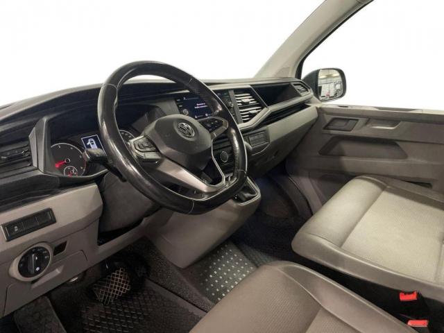 Volkswagen Transporter image 2