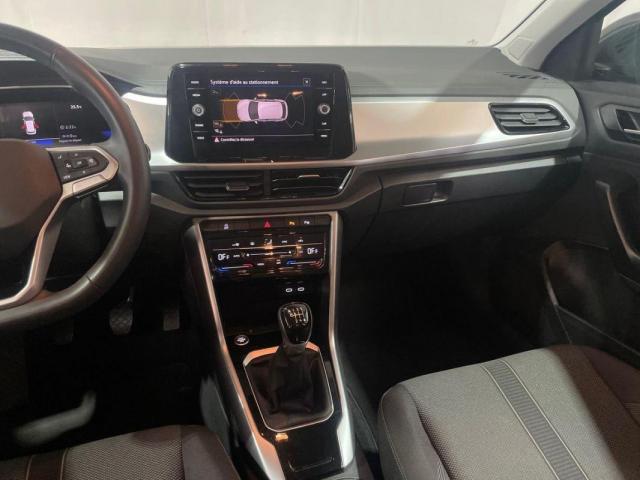 Volkswagen T-Roc image 9