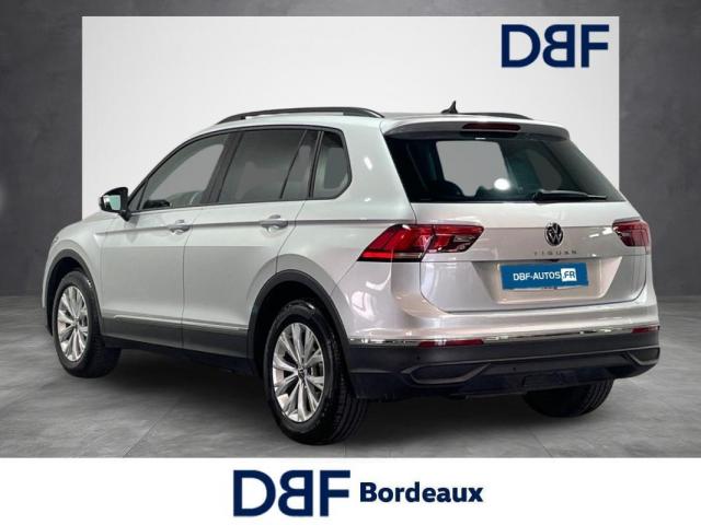 Volkswagen Tiguan image 8