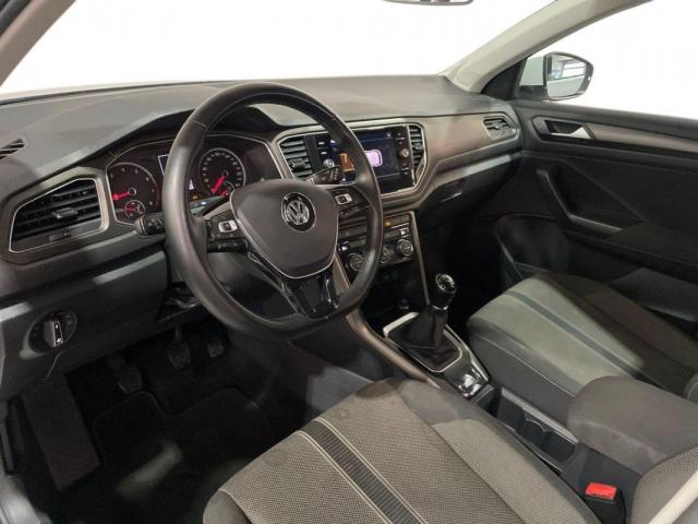 Volkswagen T-Roc image 1