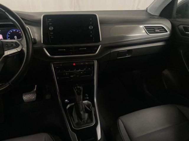 Volkswagen T-Roc image 6