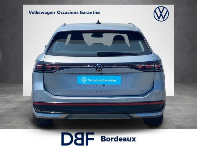 Volkswagen Passat image 6