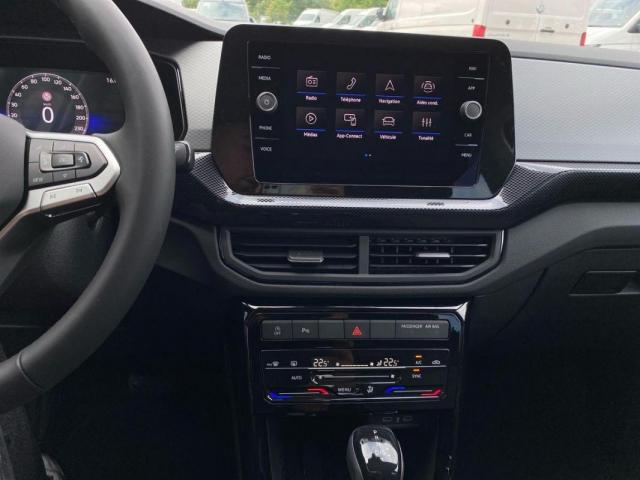 Volkswagen T-Cross image 4