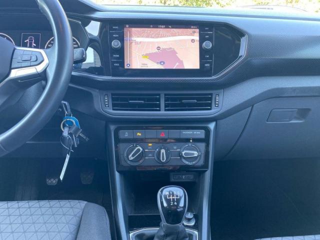 Volkswagen T-Cross image 4