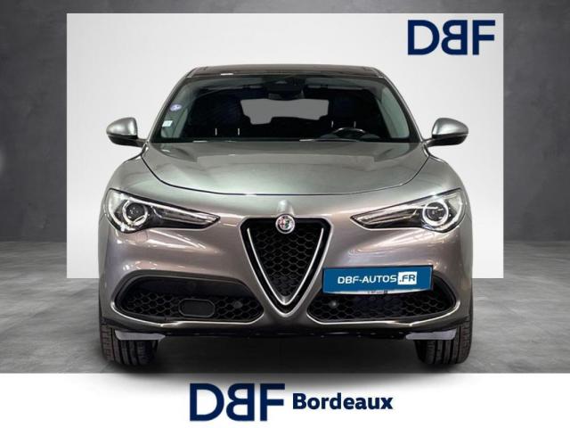 Alfa Romeo Stelvio image 6