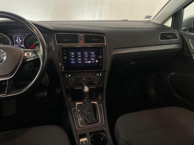 Volkswagen Golf Sw image 3
