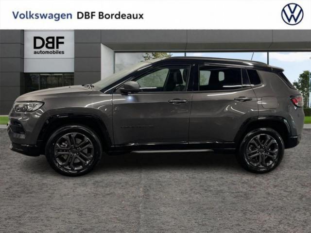 Jeep Compass image 9