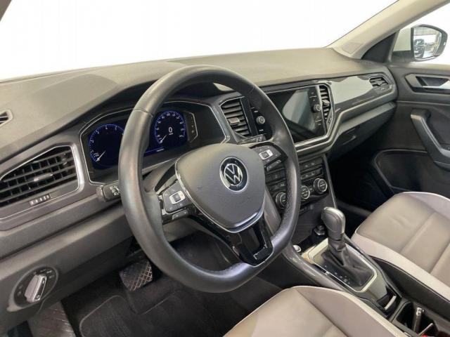 Volkswagen T-Roc image 5
