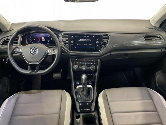 Volkswagen T-Roc image 6