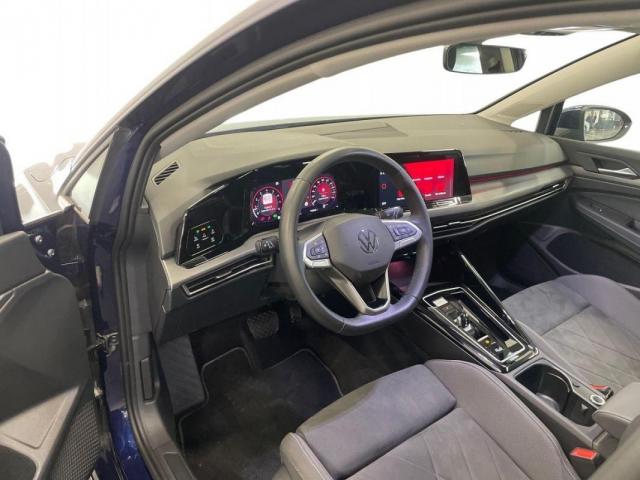 Volkswagen Golf image 8