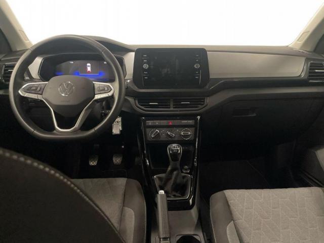 Volkswagen T-Cross image 2