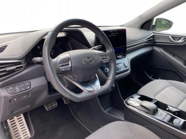 Hyundai Ioniq image 8