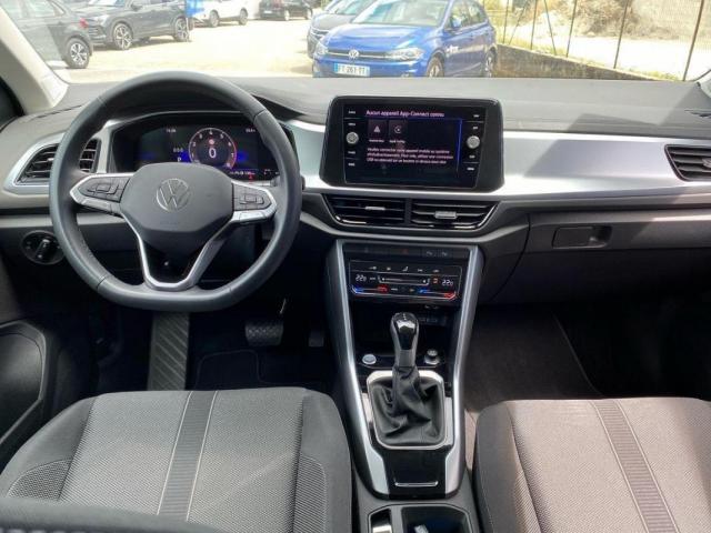 Volkswagen T-Roc image 7