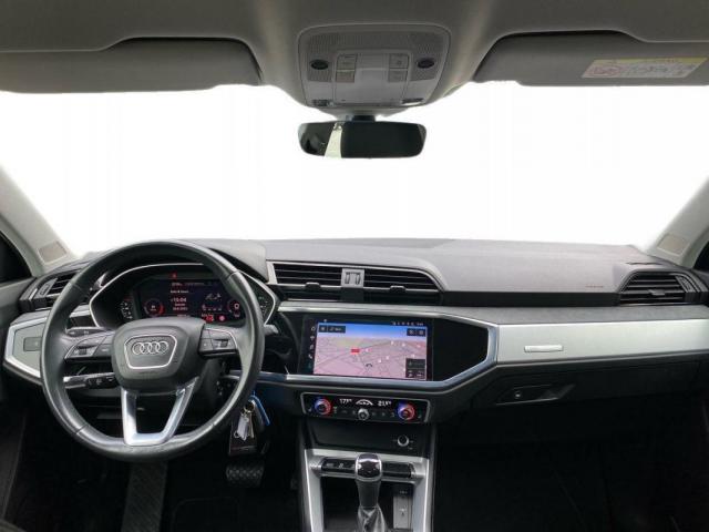 Audi Q3 image 6