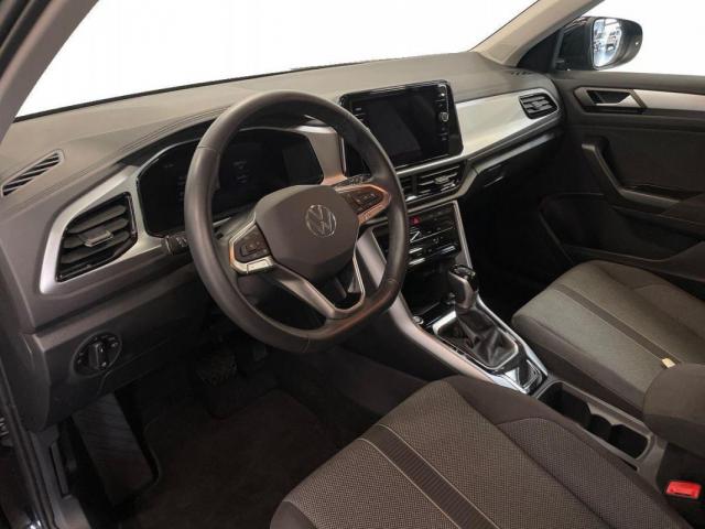 Volkswagen T-Roc image 4