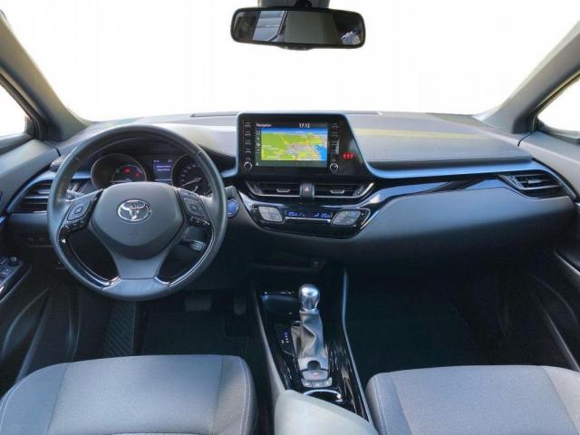 Toyota C-Hr image 7