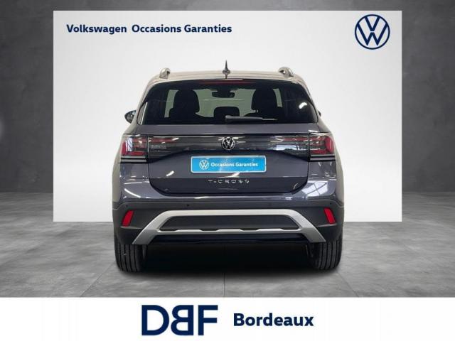 Volkswagen T-Cross image 2