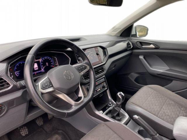 Volkswagen T-Cross image 3