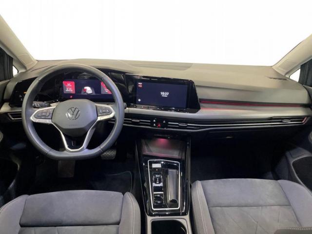 Volkswagen Golf image 2