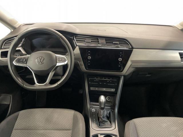 Volkswagen Touran image 3