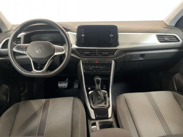 Volkswagen T-Roc image 6