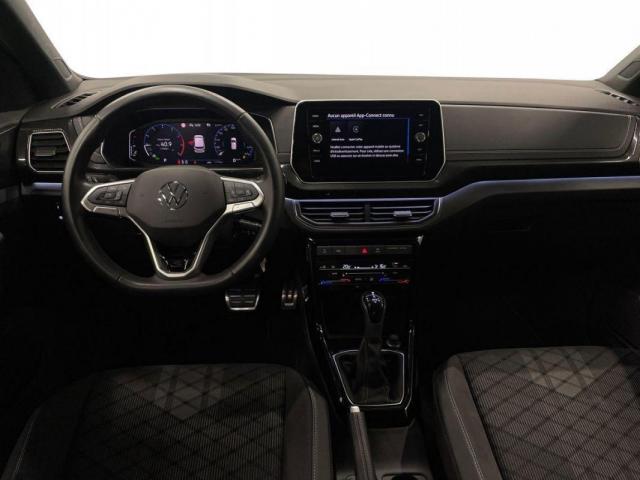 Volkswagen T-Cross image 9