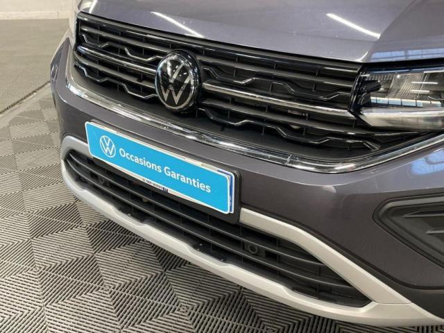 Volkswagen T-Cross image 2
