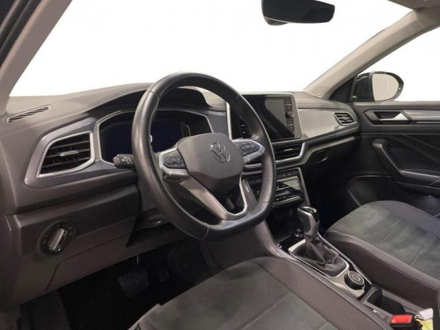 Volkswagen T-Roc image 2