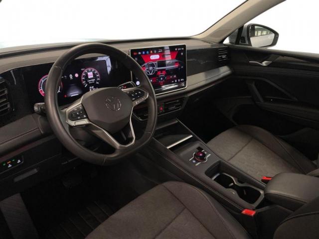 Volkswagen Tiguan image 9