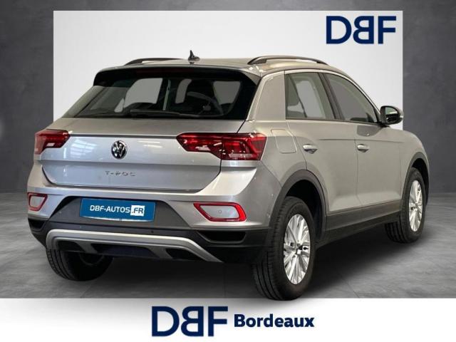 Volkswagen T-Roc image 9