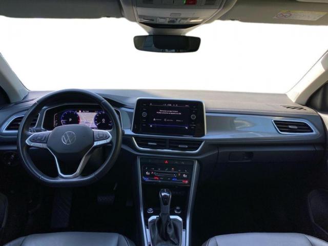 Volkswagen T-Roc image 2