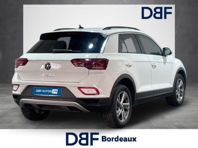 Volkswagen T-Roc image 2