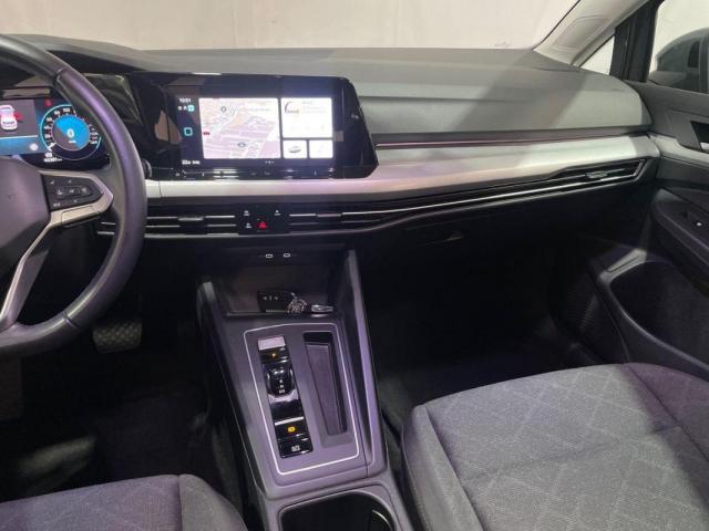 Volkswagen Golf image 7