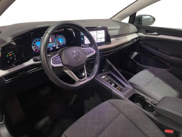 Volkswagen Golf image 4