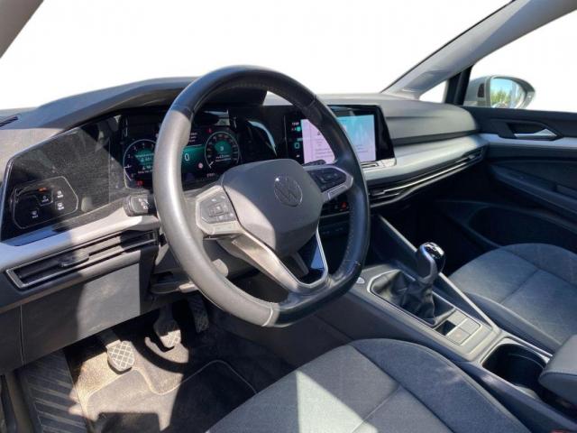 Volkswagen Golf image 6