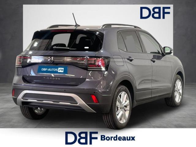 Volkswagen T-Cross image 3