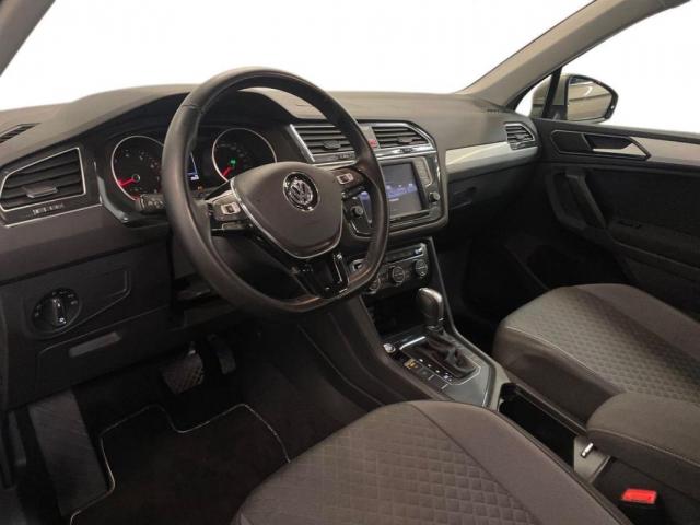 Volkswagen Tiguan image 8