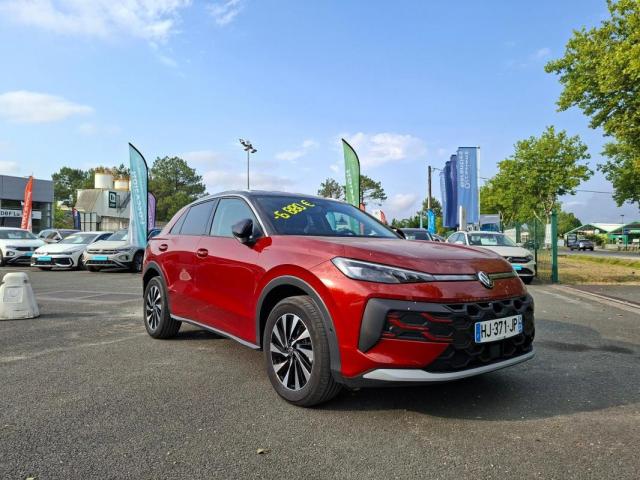 Volkswagen T-Roc image 2