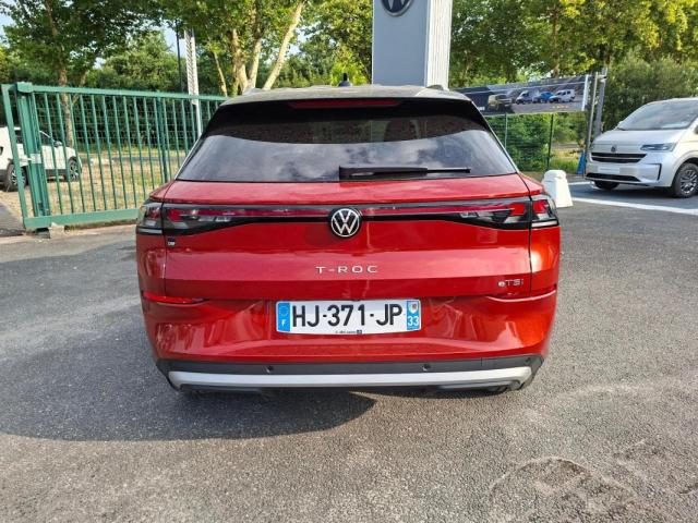 Volkswagen T-Roc image 9