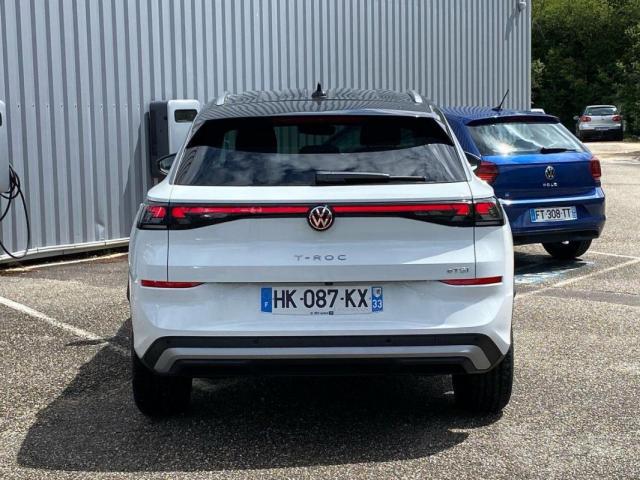 Volkswagen T-Roc image 3