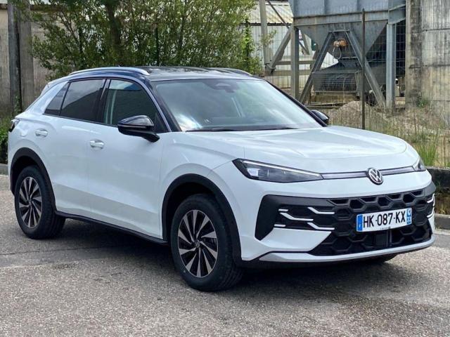 Volkswagen T-Roc image 6
