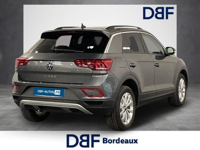 Volkswagen T-Roc image 2
