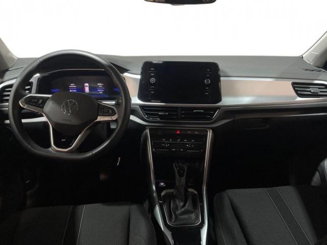 Volkswagen T-Roc image 8