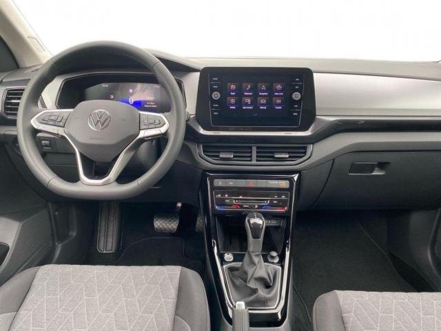 Volkswagen T-Cross image 3