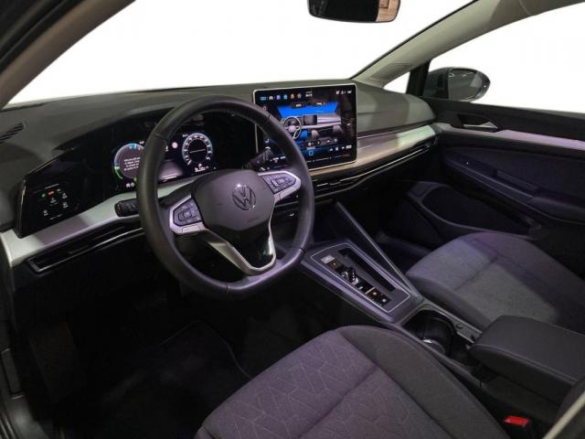Volkswagen Golf image 5
