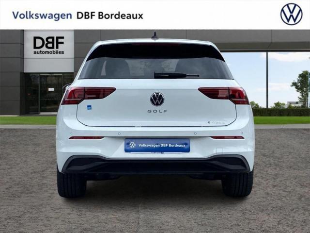 Volkswagen Golf image 4
